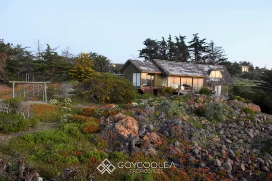 Casa En Venta De 4 Dorm. En Los Vilos