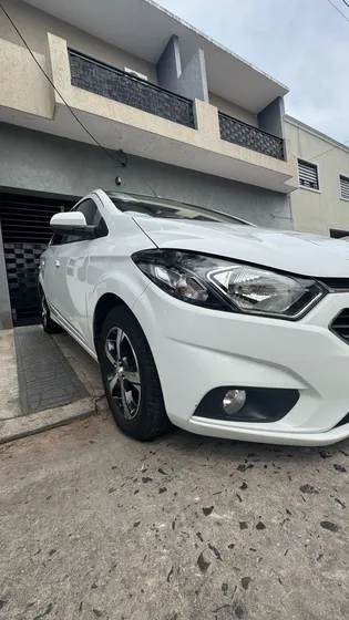 Chevrolet Onix 1.4 Ltz At 98cv