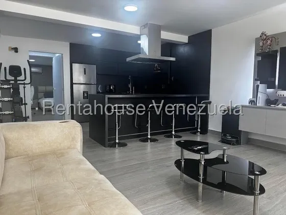 Apartamento / Frente Al Mar / Remodelado / Venta Tanaguarena Mls - -