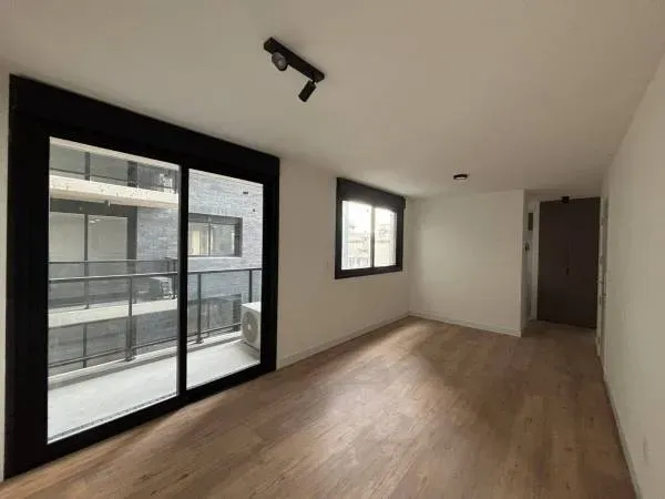 Alquiler De Apartamento En Millán Y Br. Artigas A Estrenar Con 1 Dormitorio En Reducto