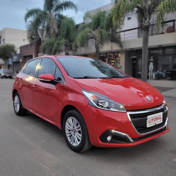 Peugeot 208 1.6 Allure
