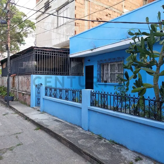 Casa Comercial A Pie De Calle Catia Av El Cuartel