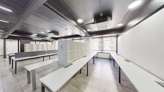 Arriendo Oficina Cercana A Metro Universidad De Chile