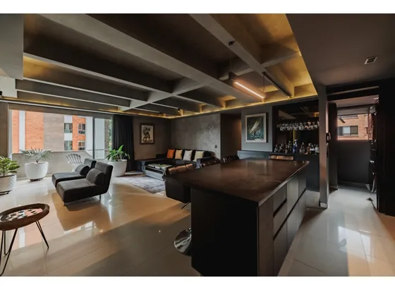 Venta De Apartamento En Castropol, Poblado