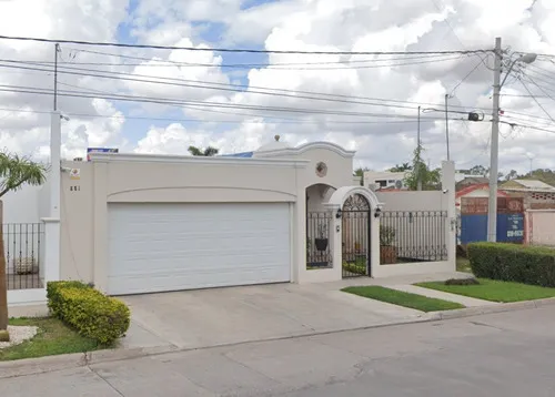 Casa En Venta, Recuperación Bancaria, Col. Toledo Ceballos, Los Mochis, Sinaloa. Laab2