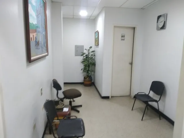  Se Alquila  Cubiculo En  Avenida Urdaneta . Para Area Administrativa O Ventas Por Internet (jll)
