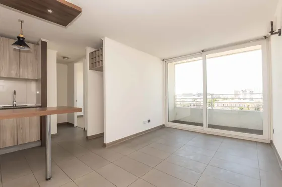 Edificio Av. Sta. Rosa (1 Est. 1 Bod.) Vista Sur Piso 4