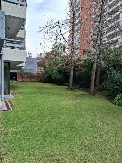 Amplio Departamento 115mt2/ 3d 3b/ Av. C. Colon Con Vespucio
