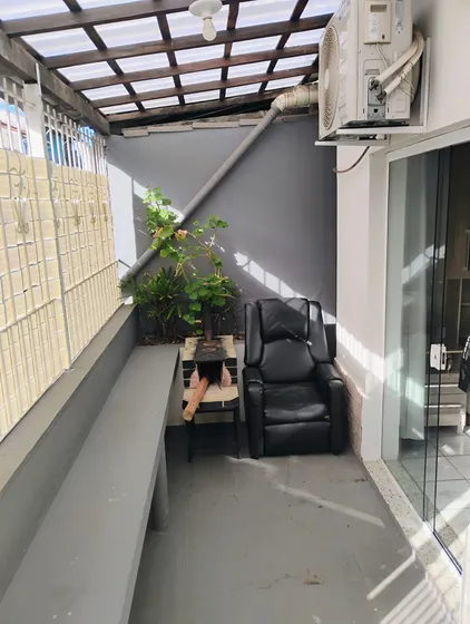 Oportunidade De Imóvel Sao 2 Casas Com Toda Praticidade 
