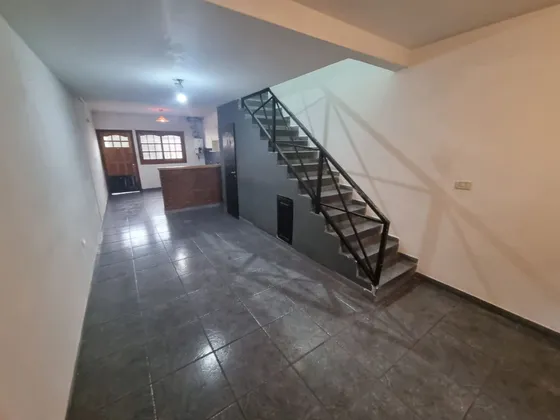 Duplex En Alquiler Ezpeleta