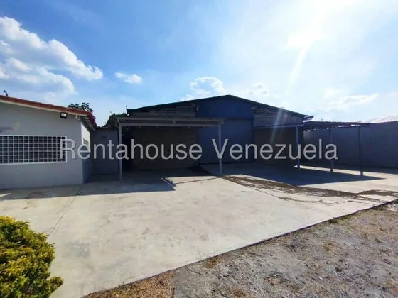 Norgelin Diaz Alquila Galpón En Agua Viva Cabudare Con Luz Trifásica Cod.25-17661 