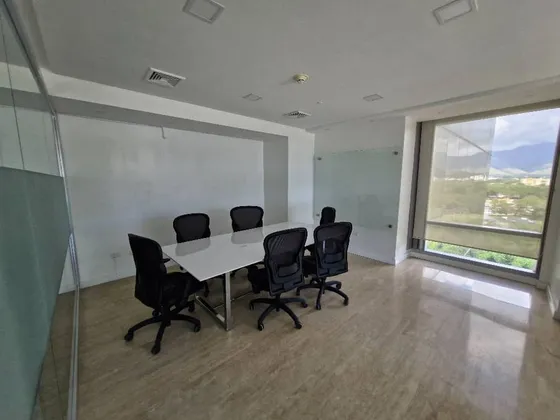 Oficina En Alquiler En El Hesperia World Trade Center (sr)