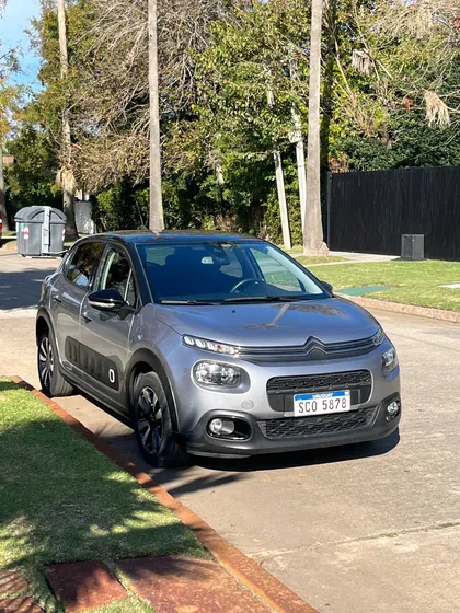 Citroën C3 1.2 Pure Tech 110 5v Shine Europa