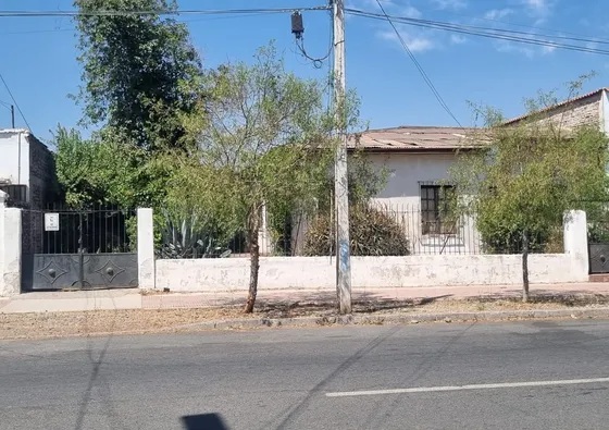 Se Venden 1.060 M2 Terreno+ Casa /bolland -metro La Cisterna
