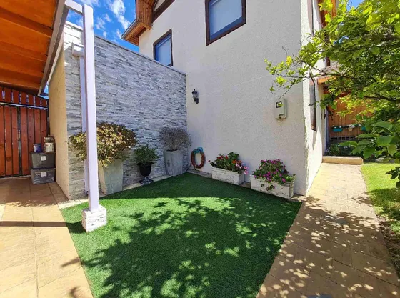 Casa De Ensueño En Condominio En Con Con
