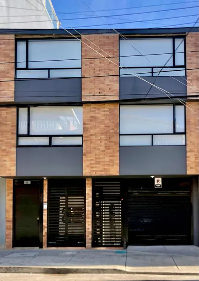 Se Vende Edificio De 6 Apartamentos 1 Local Bodega Rentando