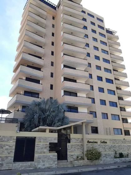 En Venta Apto. En El C.r. Roraima Suites, Av. Bolivar De Lecheria