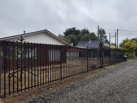Arrienda En Valdivia Casa 3d/1b Por $650.000