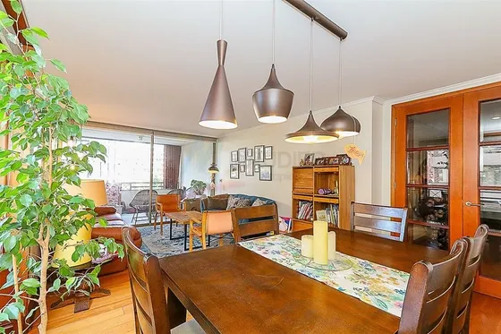 Departamento En Venta De 4 Dorm. En Las Condes