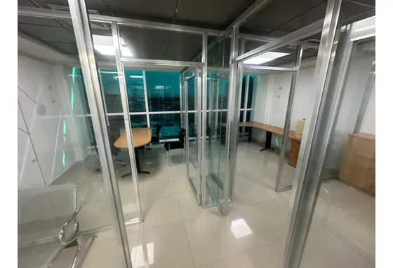Oficina En El Centro Empresarial Lecheria, Lecheria Al49-082lc-mriv