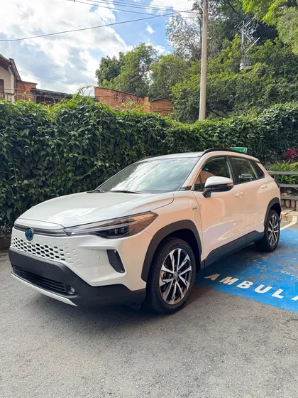 Toyota Corolla Cross 2026