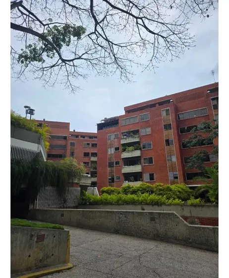 Venta Las Esmeraldas.5h/4b/2pe Mg