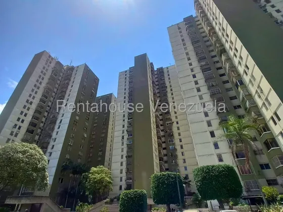 Excelente Oportunidad Para Vivir En La Urb. El Naranjal En Los Samanes. Agenda Tu Visita