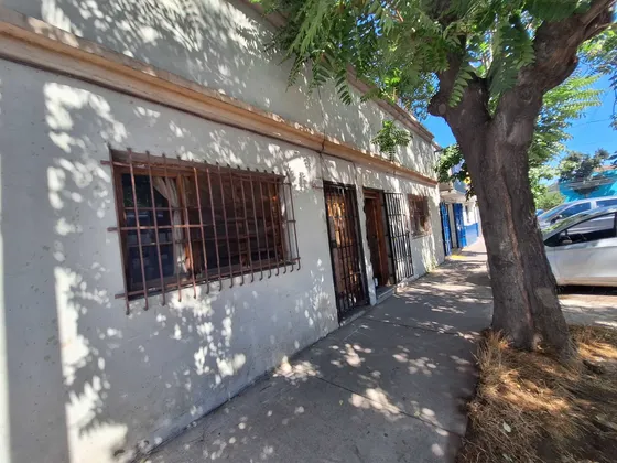 Casa Con Terreno, Ideal Para Inversión (153284)