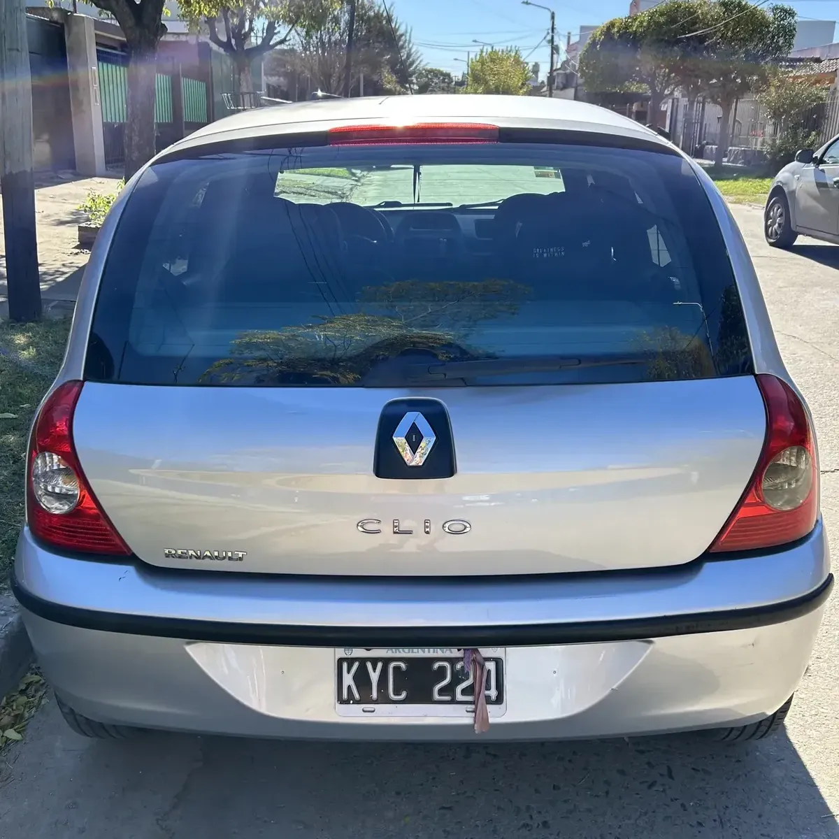 Renault Clio 1.2 Authentique Pack I 75cv
