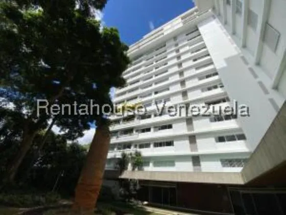  #25-15919  Moderno Y Amplio Apartamento En Las Mercedes 