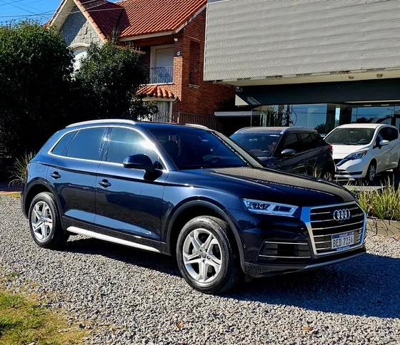 Audi Q5 2.0 T Fsi Design 252hp Quattro Tech. Stronic 5p