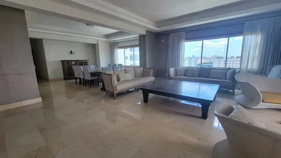 Apartamento De Lujo En Piantini !