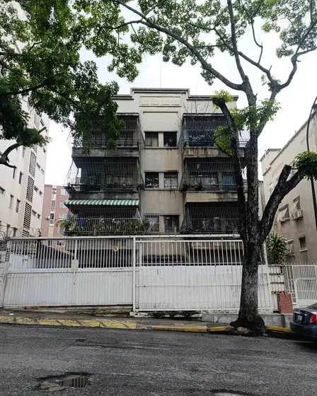 Apartamento En Alquiler, 116 Mts, 3h, 2b, 0p, Los Caobos