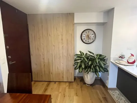 Hermoso Apartamento Completamente Remodelado