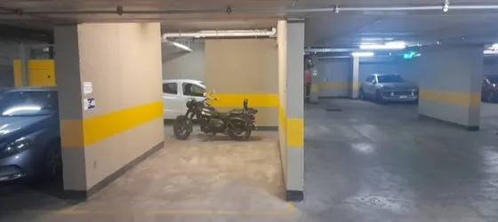 Venta Estacionamiento Los Clarines Macul