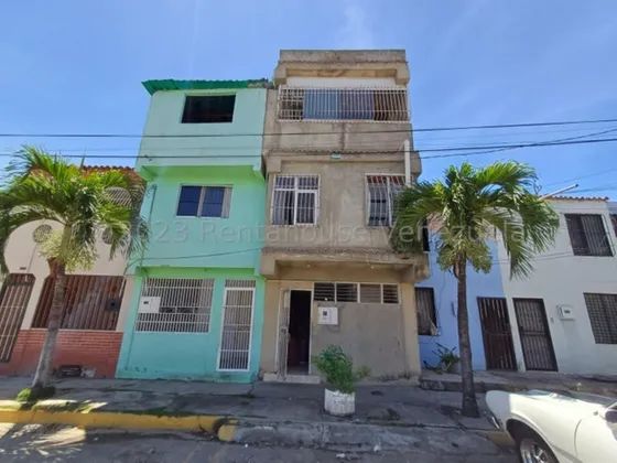 Milagros Inmuebles Casa Venta Barquisimeto Lara Union Economica Residencial Economico Código Inmobiliaria Rent-a-house  24-1283