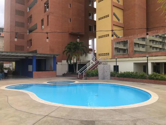 Aida Elena Apartamento Con Balcon Piso Bajo
