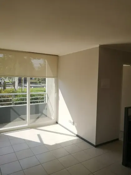 Se Arrienda Dpto. Primer Piso La Cisterna
