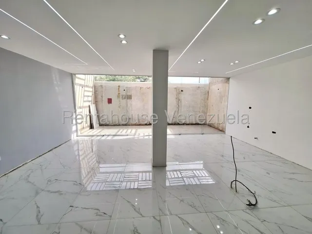 Traigo Para Ti Exclusivo Townhouse A Estrenar Una Oportunidad De Adquirir Un Inmueble Nuevo Con Acabados De Primera Pisos En Porcelanato Que Aportan Luminosidad Y Satisfacción A Cada Rincón