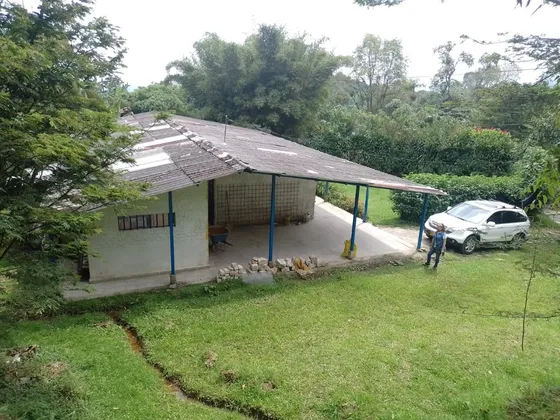 Hermosa Finca En Sasaima, Santa Ines, La Victoria, Finca El Recuerdo