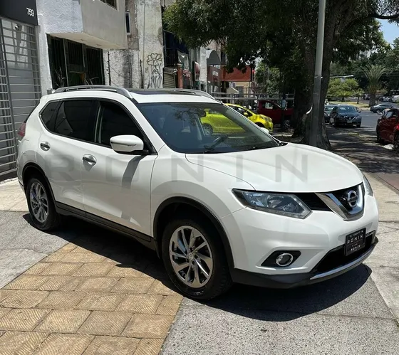 Nissan X-trail 2.5 Advance 3 Row Mt