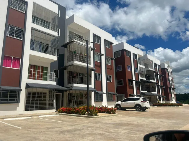 Se Alquila Apartamento En Residencial Las Acacias, Carrete M