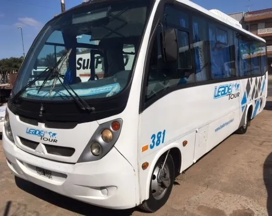 Mercedes Benz Lo 915 Minibus Saldivia 24 Pasajeros Turismo