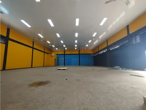 Local Comercial En Arriendo, Villavicencio 