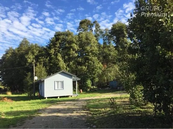 Casa En Venta De 8 Dorm. En Castro