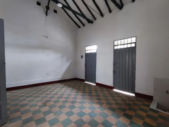 Casa-local En Arriendo En Cundinamarca. Cod A27032