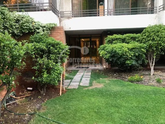 Departamento En Venta De 4 Dorm. En Las Condes