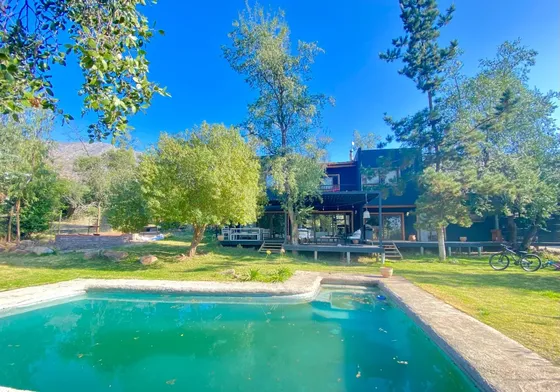 Venta Casa En Pirque 2 Casas Por El Precio De 1