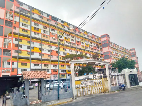 Apartamento En Venta En El 23 De Enero Sierra Maestra 87,56m2 3h+1b+1pe (cbe)