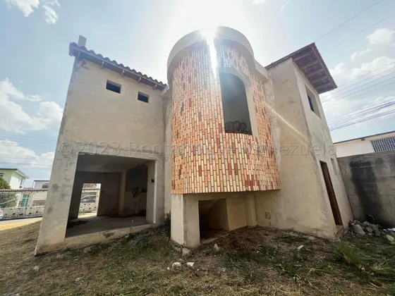 Townhouse En Venta En San Pablo Turmero Aragua 23-23618 Ec-ir